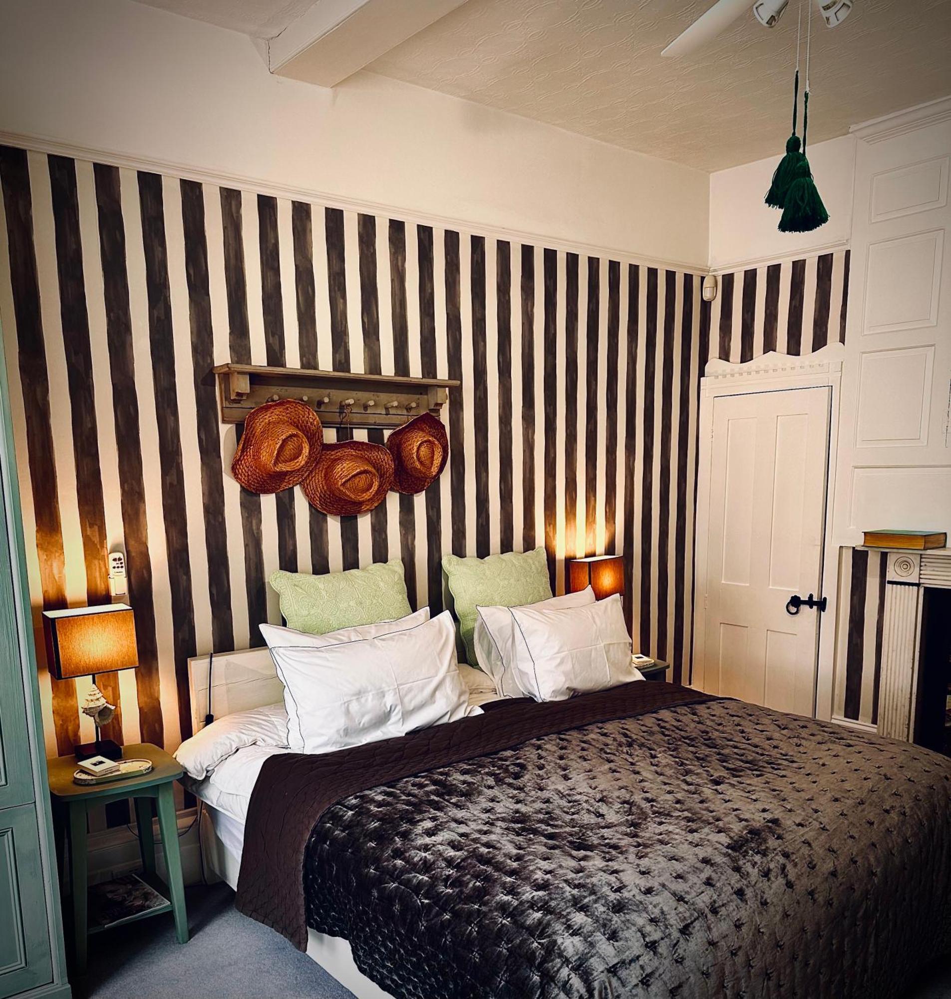 The Laindons Bed & Breakfast เฮสติงส์ ภายนอก รูปภาพ